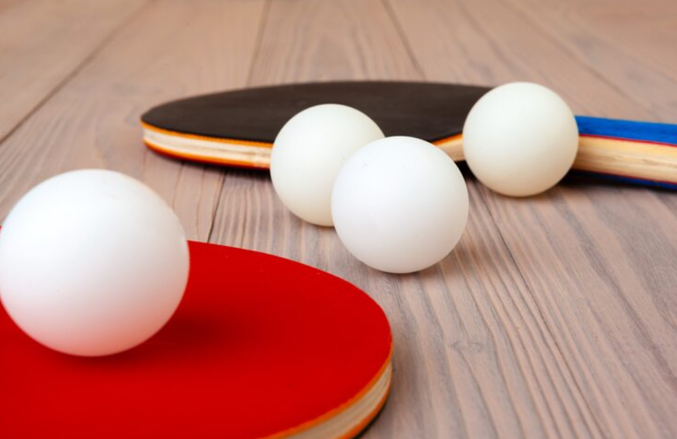 A Importância da Qualidade da Bola de Ping Pong no Tênis de Mesa